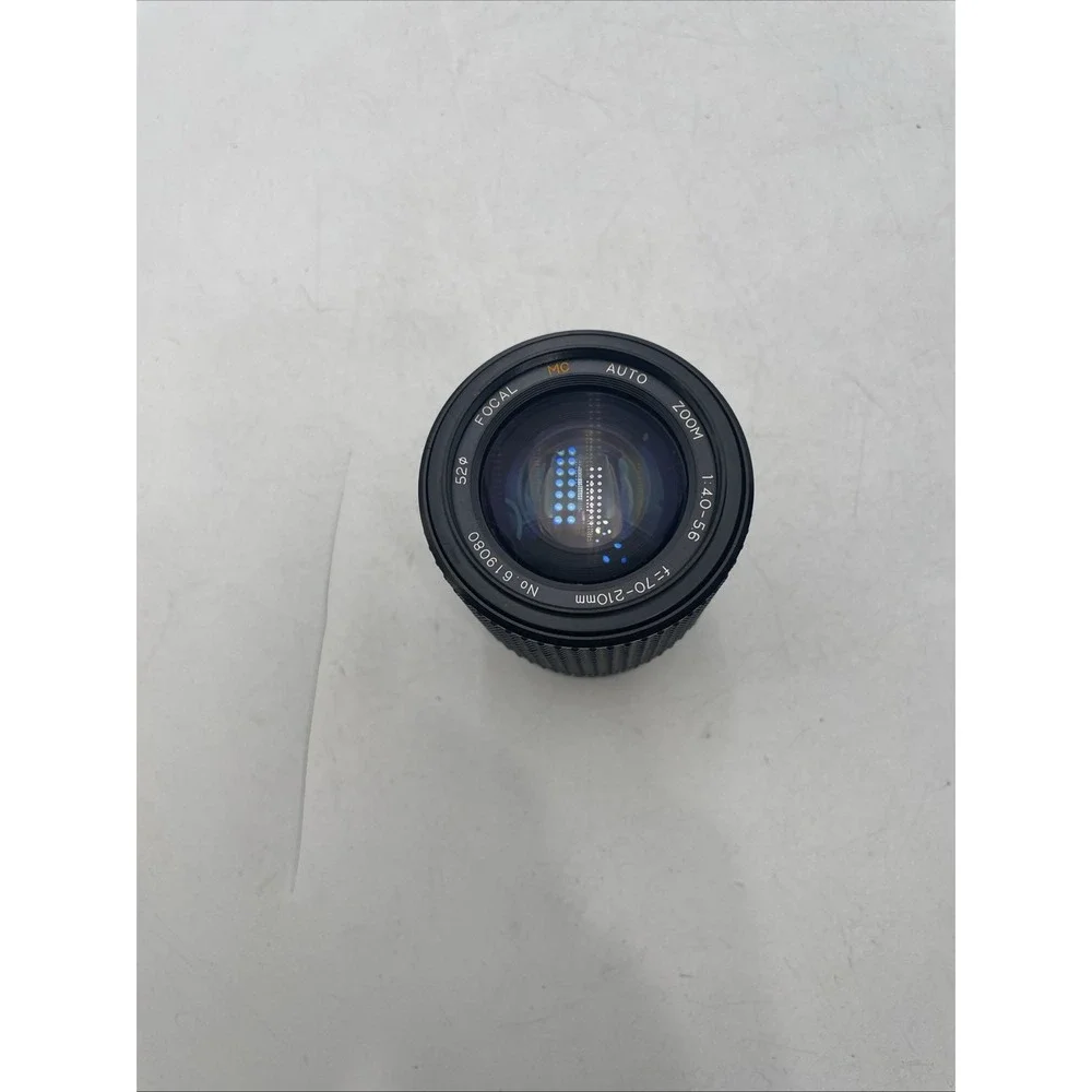 Focal MC Auto Zoom 1:4.0-5.6  f =70-210mm Camera Lens